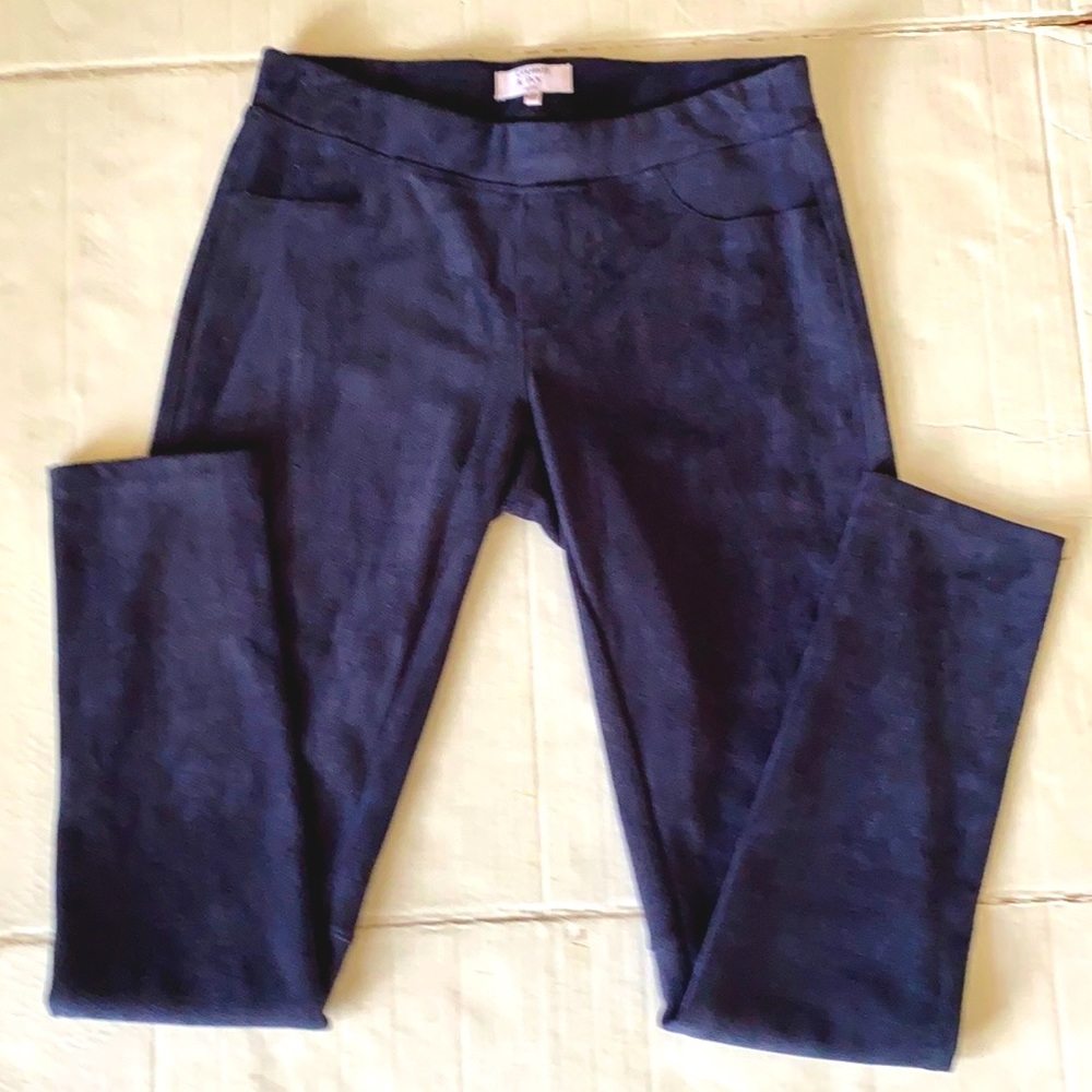Crown & Ivy Petite Women 4P Warm Velvet Skinny Pull On Pants Back Pockets